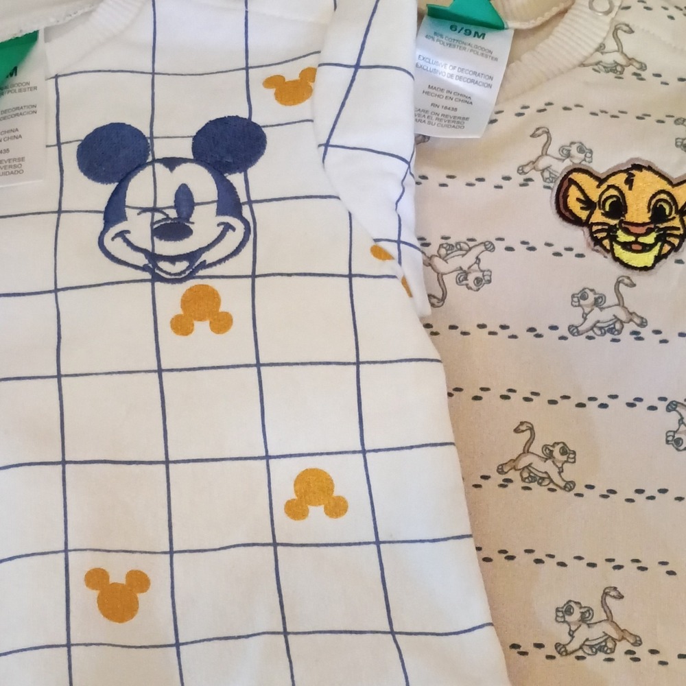 Disney Mickey Mouse and Simba Long Sleeve Pullover sweatshirts 6/9 Months